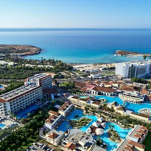 https://atlantica-aeneas-resort-spa.hotelsatayianapa.com