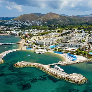 Üdülőközpont La Blanche &, Turgutreis