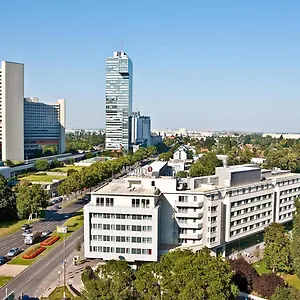 https://arcotel-kaiserwasser.vienna-besthotels.com